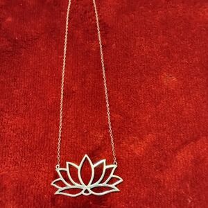 Elegant Silver Lotus Necklace